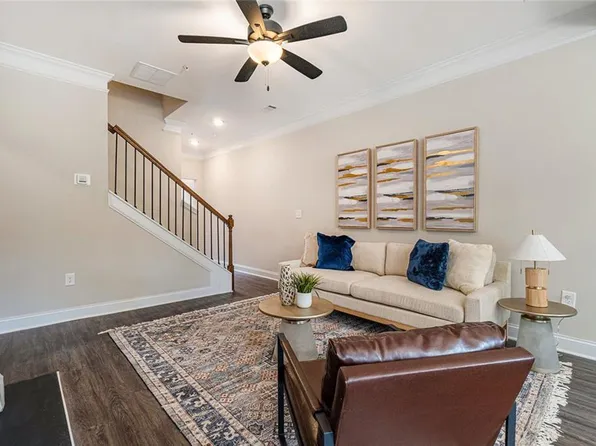 1526 Burberry Aly, Marietta, GA 30008
