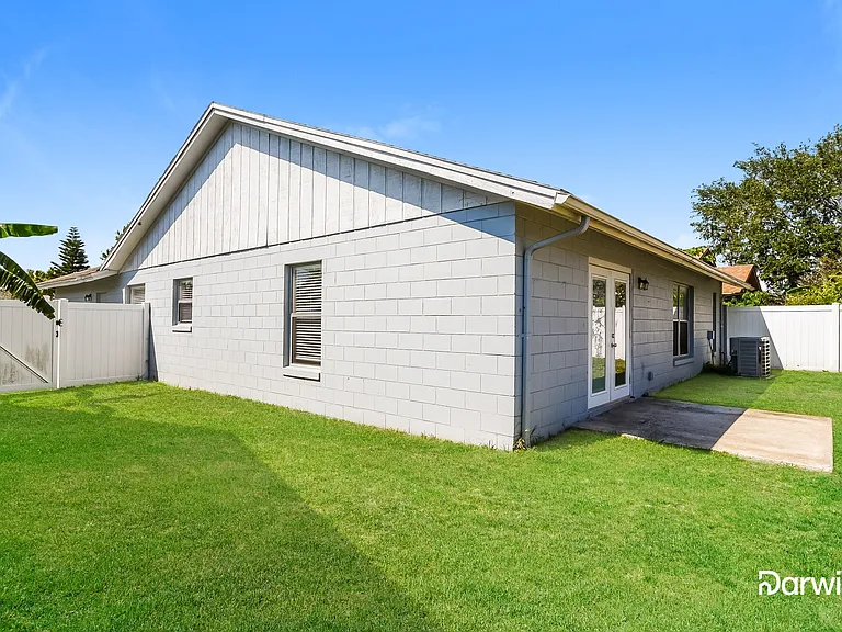 3172 Pinto Dr — Photo 15