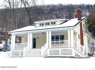 30 Skene St, Whitehall, NY 12887