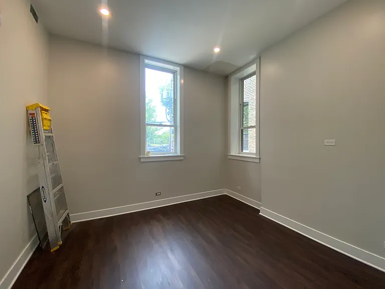 2719 N Pine Grove Ave #102 — Photo 7