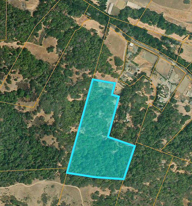 2nd image of 1214 Bear Creek Rd