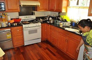 5th image of 401 Rosewood Ave
