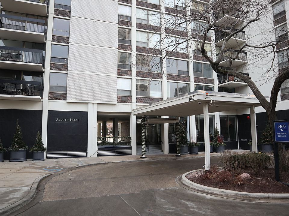 1st image of 1460 N Sandburg Ter APT 1409A