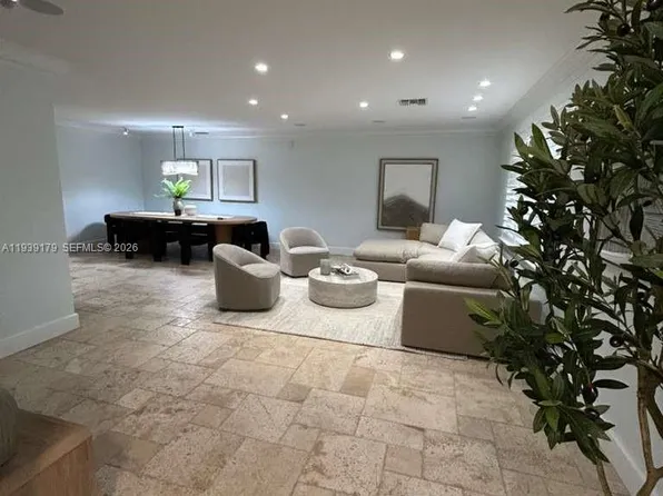 1108 Washington St, Hollywood, FL 33019