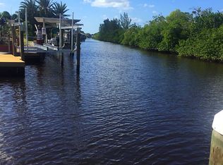 2928 8th Ave, Saint James City, FL 33956