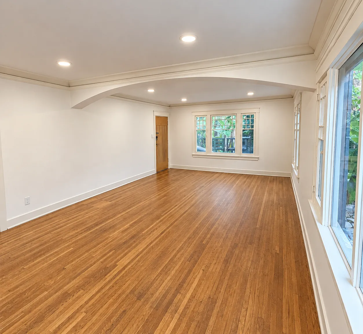 1 bed, 1100 sqft, $3,600 — Photo 1