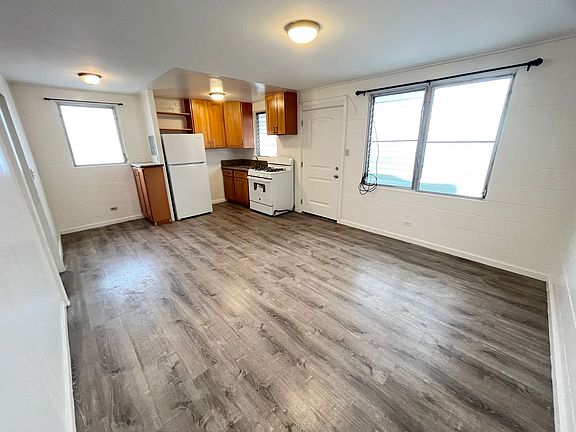 4th image of 1048 Wong Ho Ln APT 4