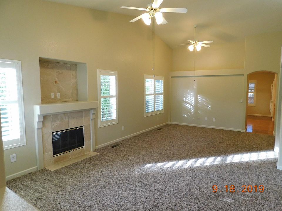 2nd image of 5457 Spanish Moss Dr