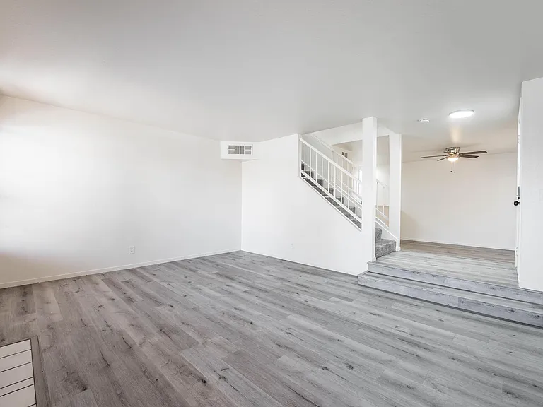 2817 Mill Point Dr — Photo 9