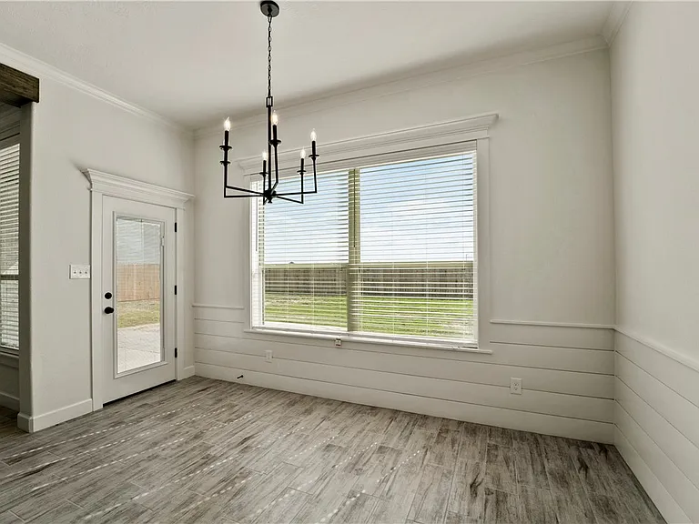 4209 Erika Ct — Photo 3