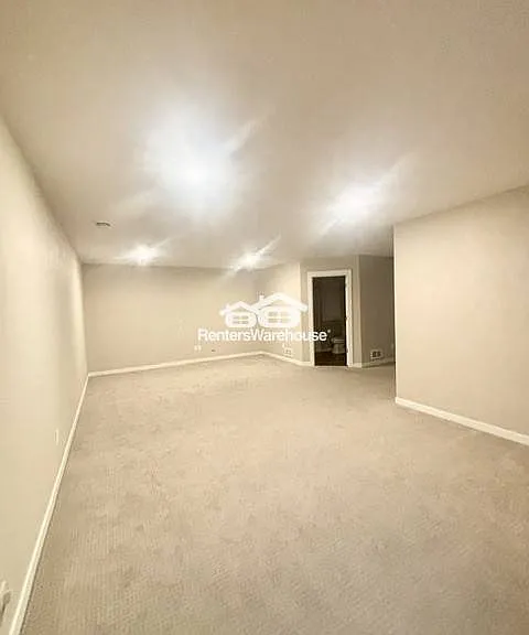 3317 Old Stone Way NE — Photo 12