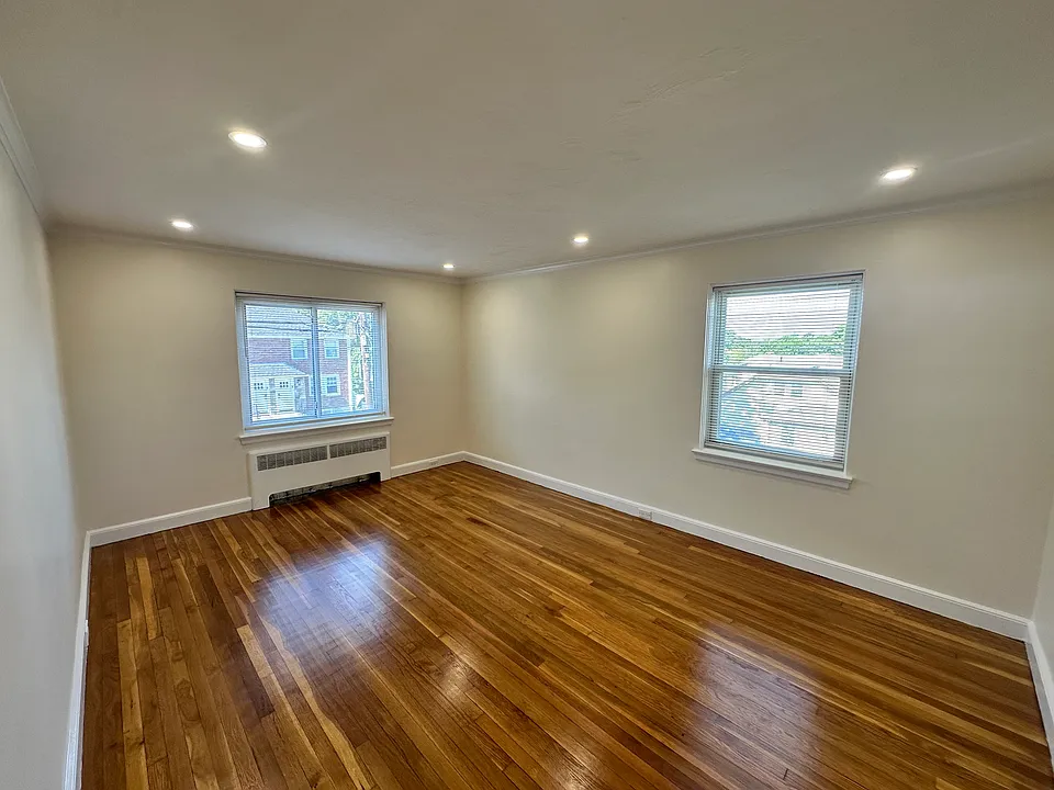14 Bishop Rd #3