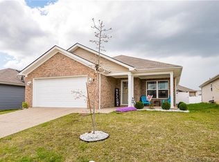 7610 Samuel Dr, Sellersburg, IN 47172