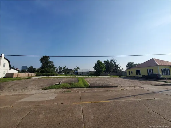 619 Clarence St, Lake Charles, LA 70601