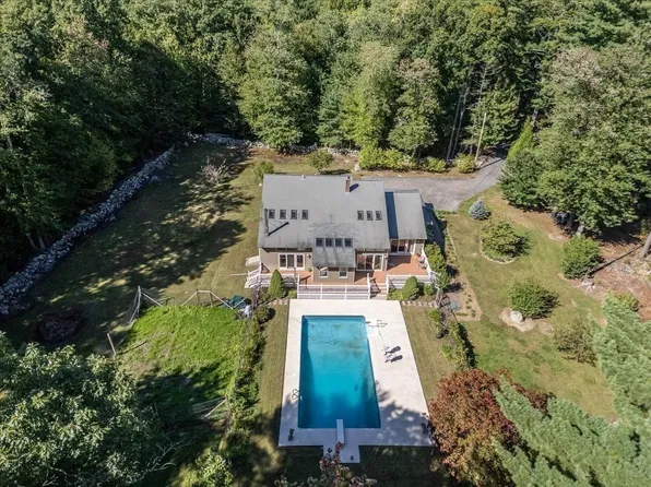 50 Highland St, South Easton, MA 02375