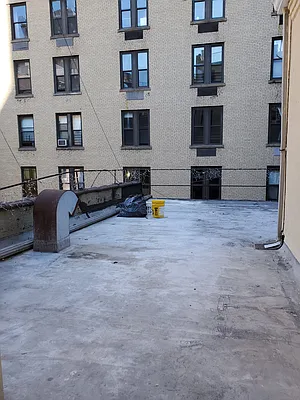 Rented by Spire Group | media 21