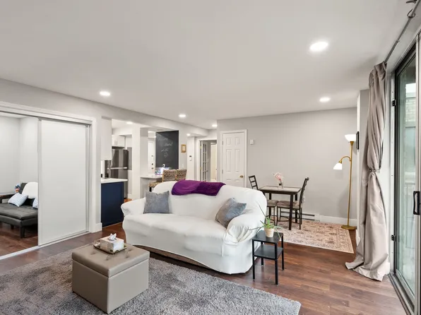 3245 Rio Dr APT 1012, Falls Church, VA 22041