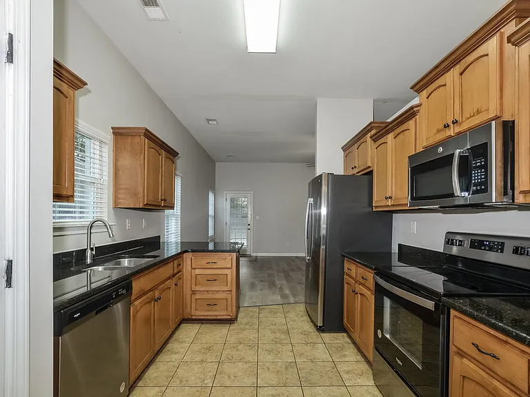 9007 Billy Pat Dr — Photo 9