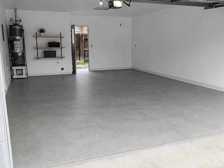 Lakewood Plaza Apartments — Photo 6