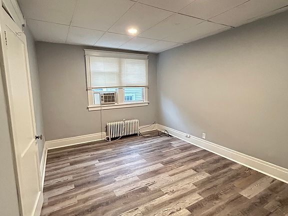 4th image of 416-422 Jersey St #2e314698d
