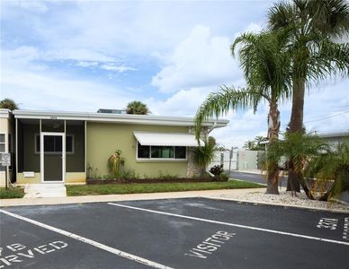 250 Rosery Rd NW APT 337A, Largo, FL, 33770