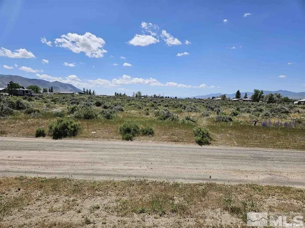 Lupine Dr, Winnemucca, NV 89445