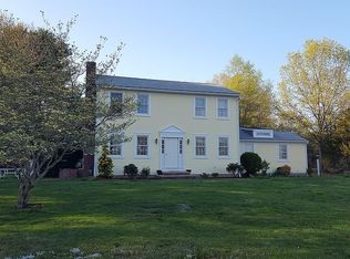 6 Pasture View Ln, Scituate, RI 02831