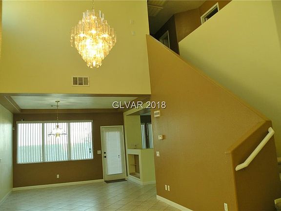 3rd image of 7800 Picnic St