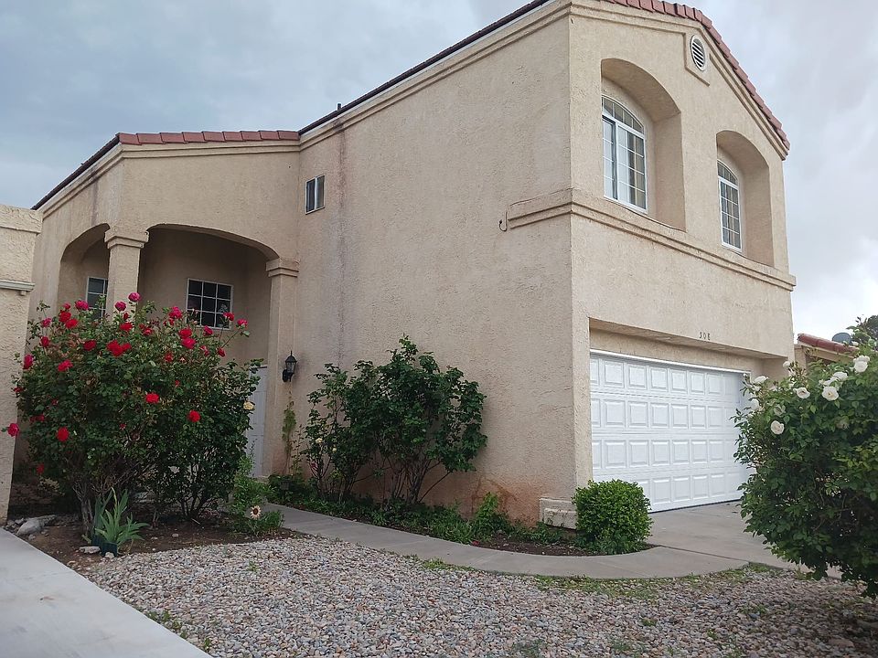 1st image of 508 Superstition Dr SE