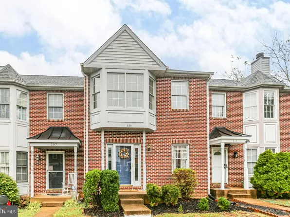 309 Braemar Pl, Fredericksburg, VA 22405