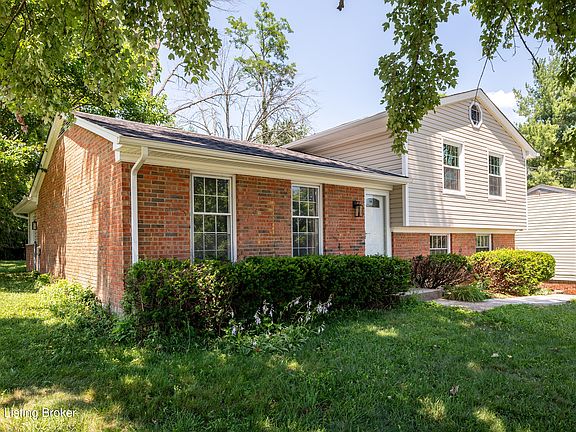 2nd image of 12525 Live Oak Dr