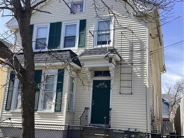 78 Vandewater St, Providence, RI 02908