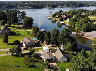 550 Sam Poole Ln, Taylorsville, NC 28681