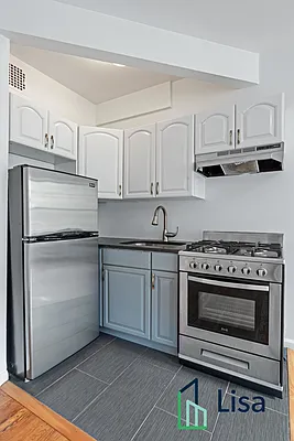 Rented by Lisa Management Inc | media 12