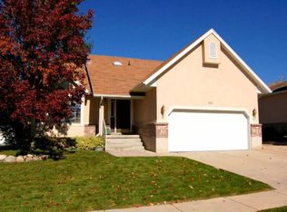 935 E 11150 S, Sandy, UT 84094