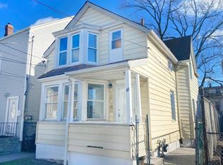 40 Robert St, Paterson, NJ 07503