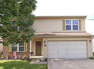 6676 Amherst Way, Zionsville, IN 46077