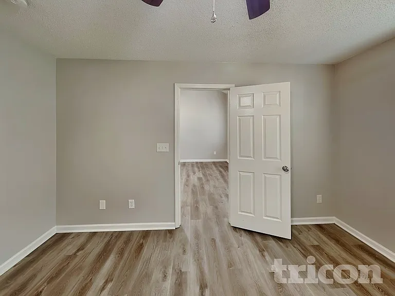 12360 Hennigan Place Ln — Photo 10