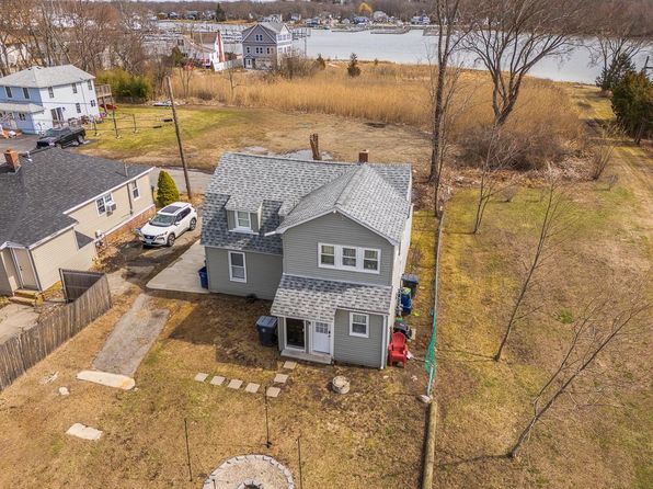 warwick-rhode-island-65962312 picture