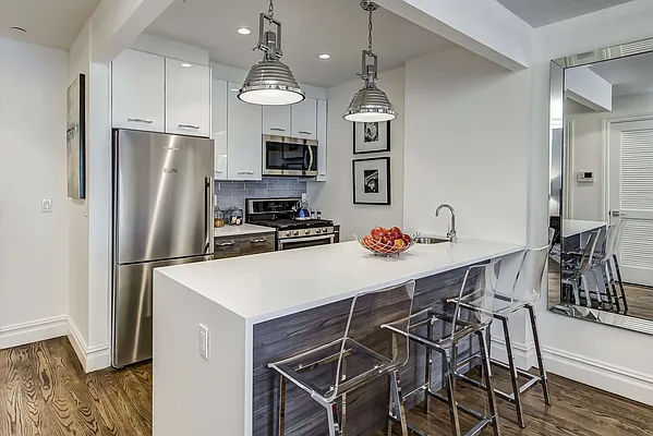 Rented by News Realty | media 22