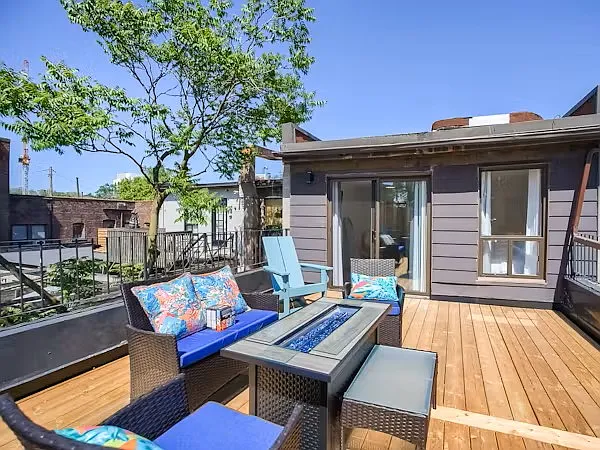 1046 Bathurst St — Photo 9