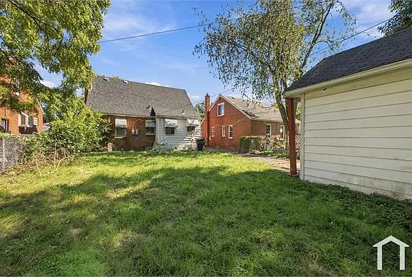 3 bed, 757 sqft, $1,280 — Photo 4