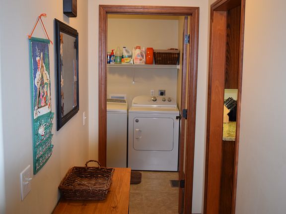 5th image of 608 Garden Ct