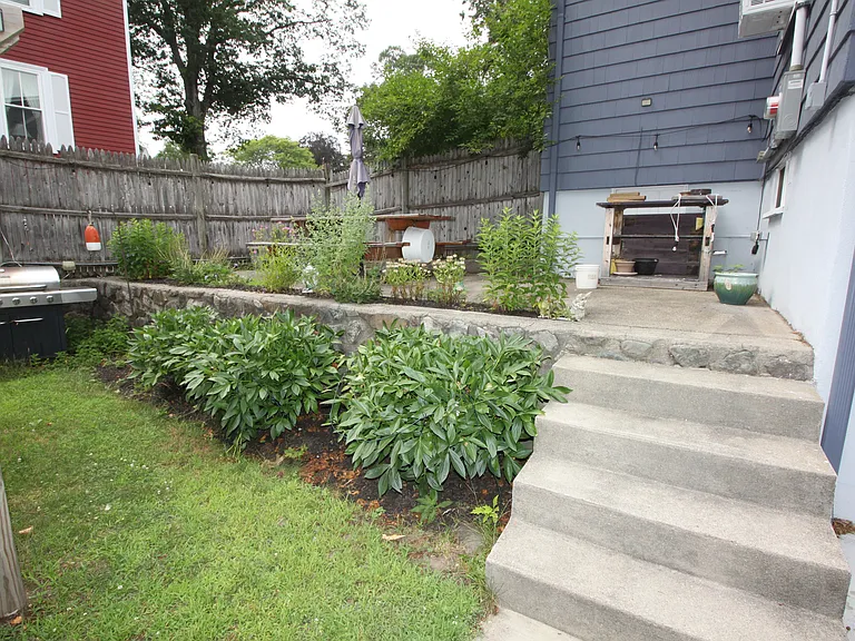 165 Lynn Fells Pkwy — Photo 38