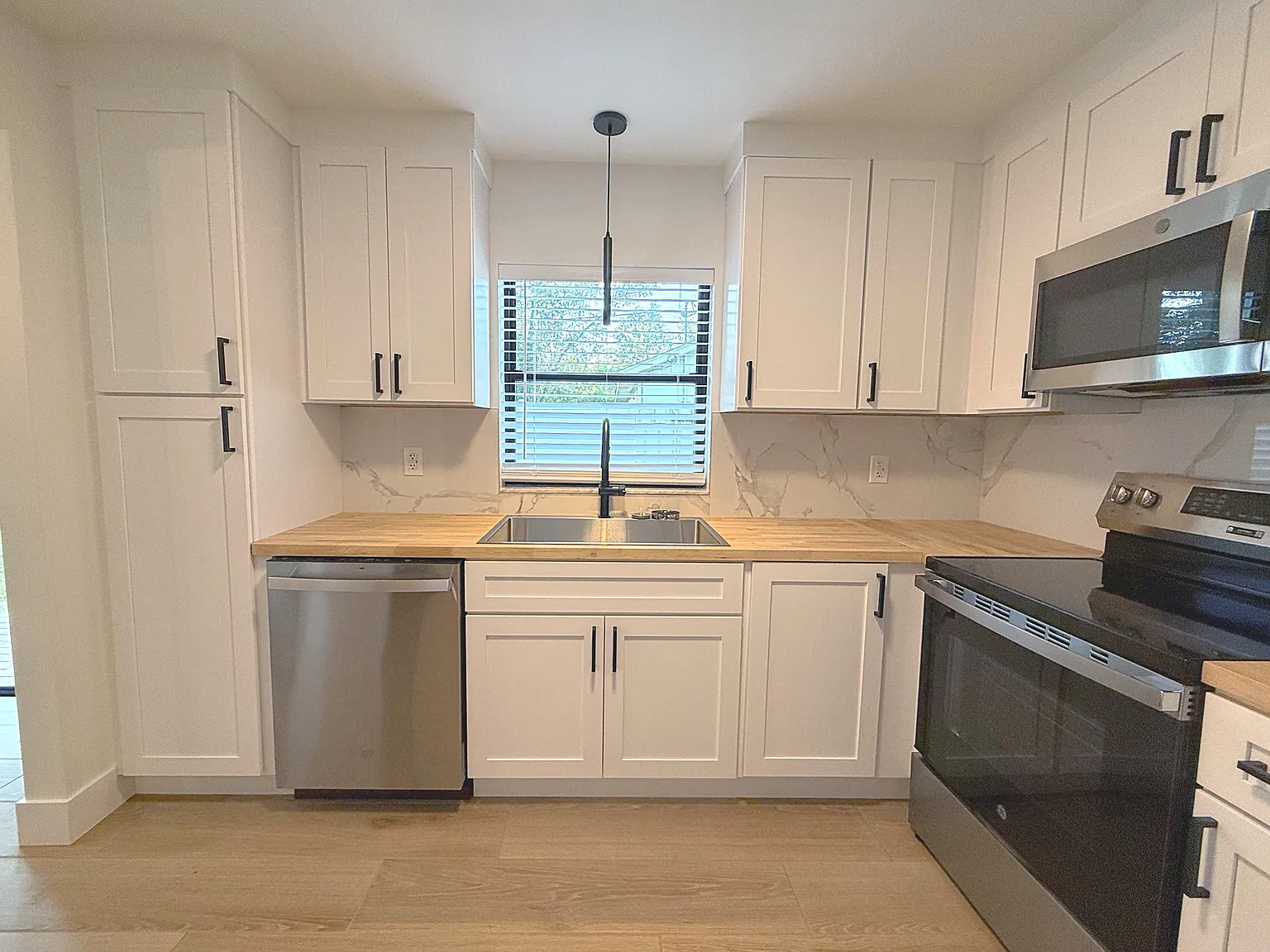 2 bed, 1314 sqft, $1,695 — Photo 4