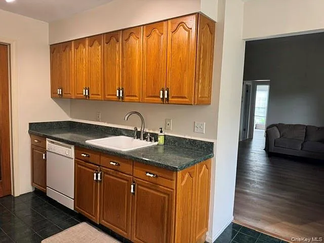 34 Candlestick Ct — Photo 11