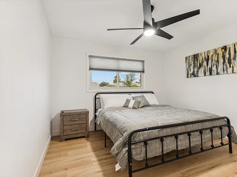 8144 E Clarendon Ave — Photo 14
