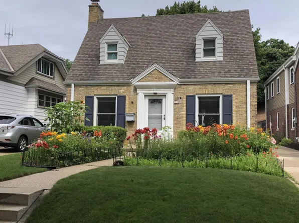 1520 East Olive STREET, Shorewood, WI 53211