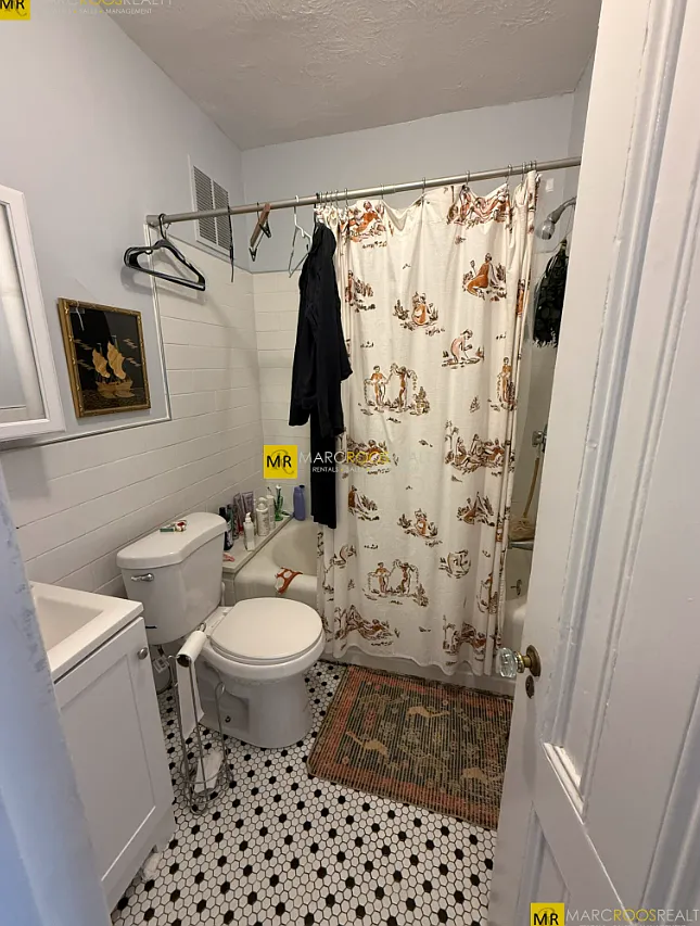 Studio, 9999 sqft, $2,500 — Photo 3