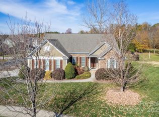 16103 Grassy Creek Dr, Huntersville, NC 28078